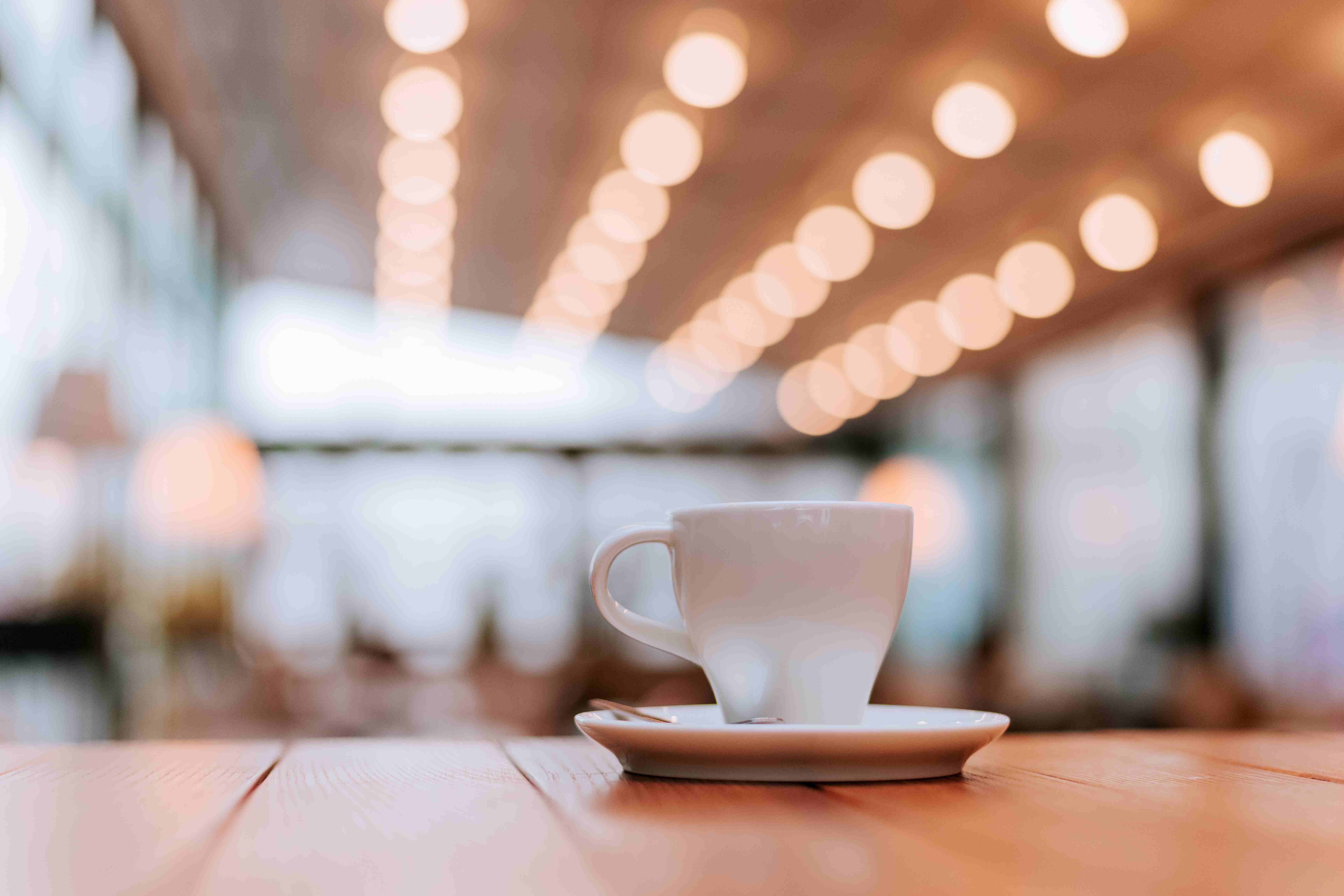 SEO for Cafes: Promoting Coffee Shops and Attracting Customers